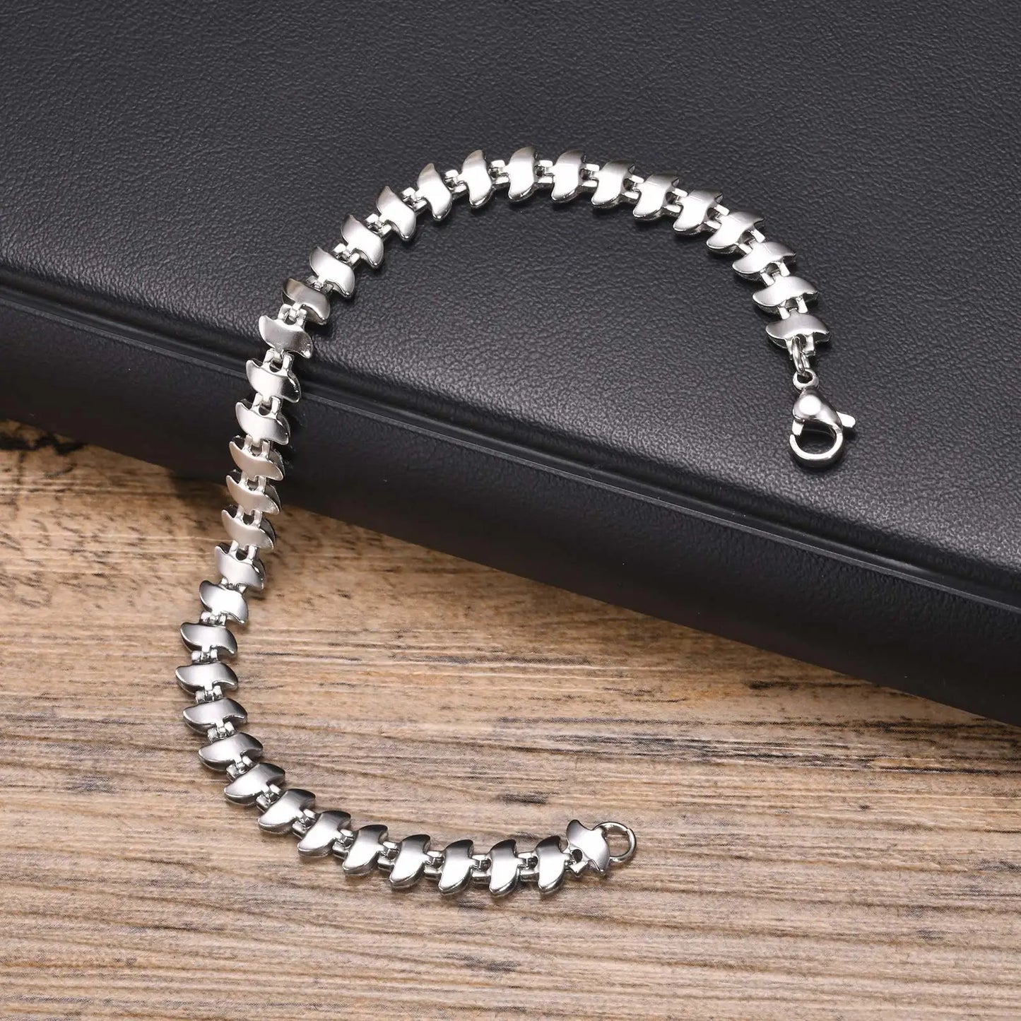 6mm Stainless Steel Geometric Bracelet